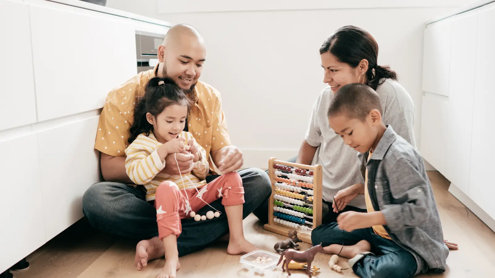 Discover how low demand parenting calms the brain and boosts cooperation. Learn simple routines and scripts for neurodivergent kids.