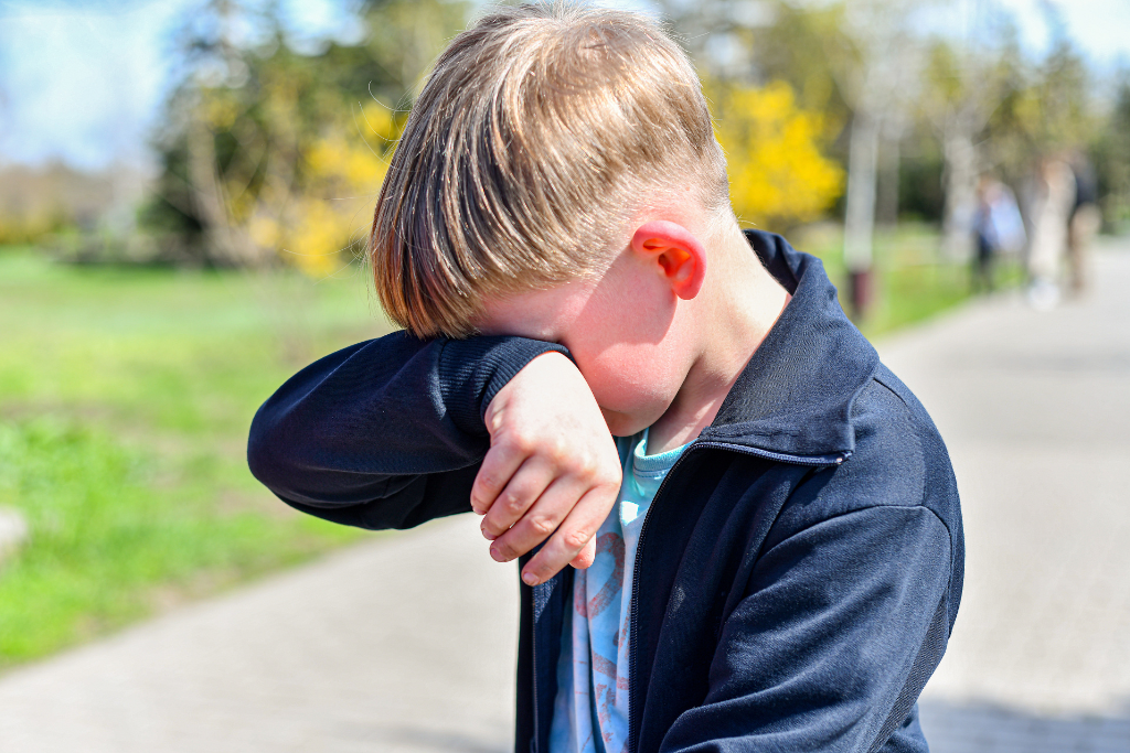 Understand dysregulated behavior examples. Get expert strategies to help your child manage big emotions and restore calm. You're not alone!